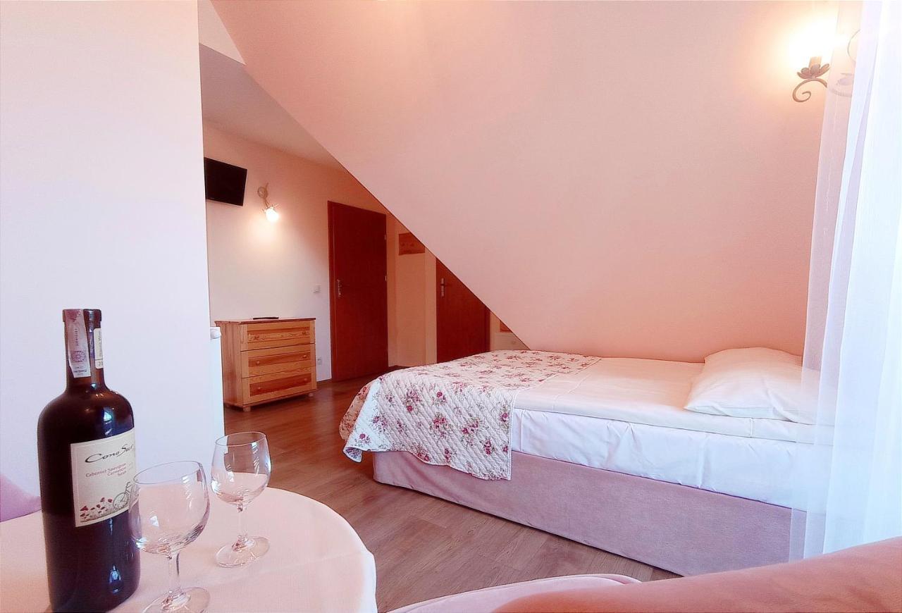 Appartamento Wynajem Pokoi Rancho Zab Esterno foto